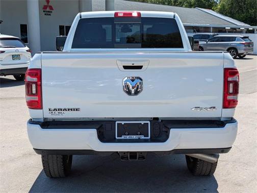 2024 RAM 2500 Laramie Crew Cab 4x4 6'4' Box