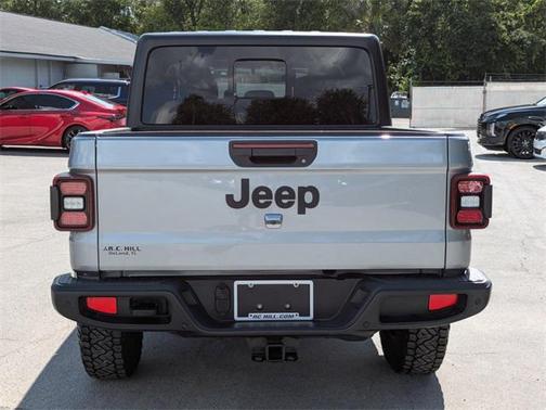 2021 Jeep Gladiator Willys 4x4