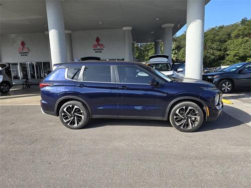 2023 Mitsubishi Outlander SE 2.5 2WD