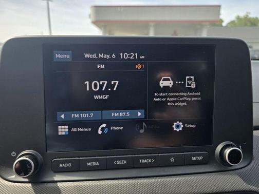Abyss Black Pearl 2023 Hyundai KONA SE