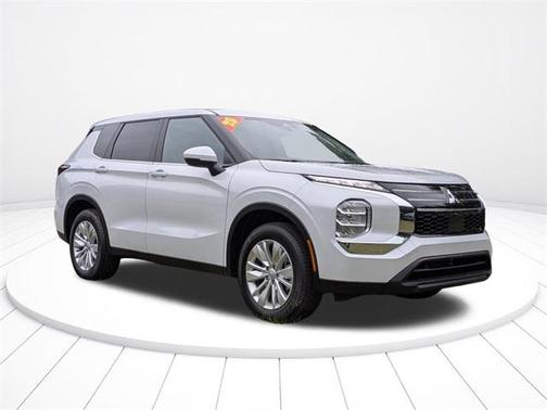 2025 Mitsubishi Outlander ES 2.5 2WD