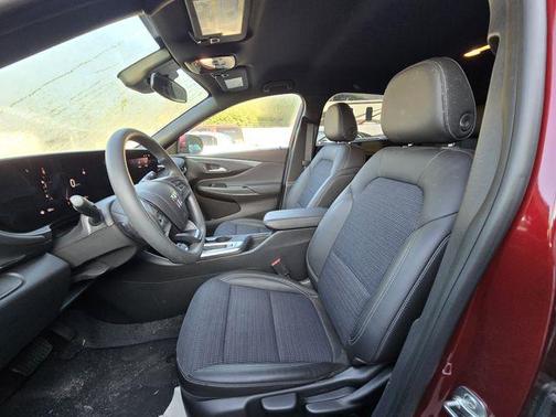 Cinnabar Metallic 2025 Buick Envista Preferred FWD