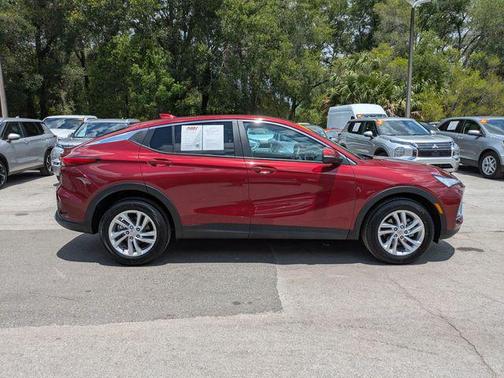 Cinnabar Metallic 2025 Buick Envista Preferred FWD