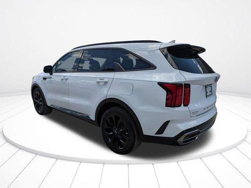 Glacial White Pearl 2021 Kia Sorento SX