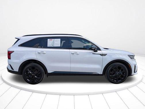 Glacial White Pearl 2021 Kia Sorento SX