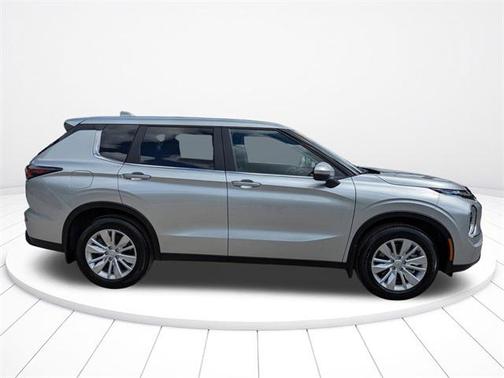 2025 Mitsubishi Outlander ES 2.5 2WD