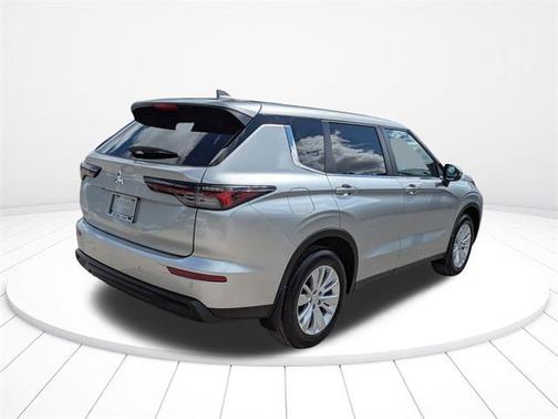 2025 Mitsubishi Outlander ES 2.5 2WD