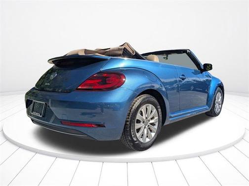 2019 Volkswagen Beetle 2.0T S