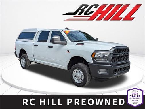 2024 RAM 2500 Tradesman Crew Cab 4x4 6'4' Box
