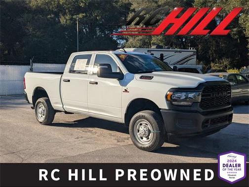 2024 RAM 2500 Tradesman Crew Cab 4x4 6'4' Box