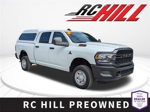 2024 RAM 2500 Tradesman Crew Cab 4x4 6'4' Box