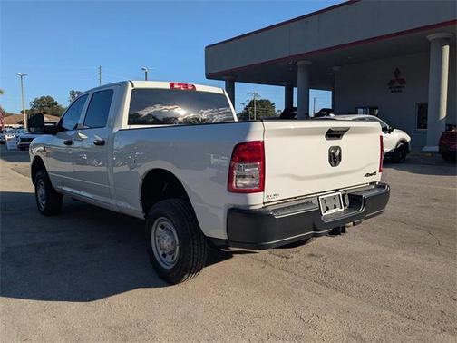 2024 RAM 2500 Tradesman Crew Cab 4x4 6'4' Box