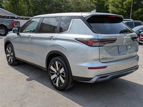 2025 Mitsubishi Outlander SE 2.5 2WD