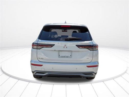 2025 Mitsubishi Outlander SE 2.5 2WD