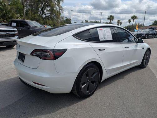 Pearl White Multi-Coat 2021 Tesla Model 3 Standard Range Plus