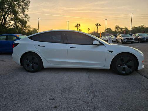 White 2021 Tesla Model 3 Standard Range Plus