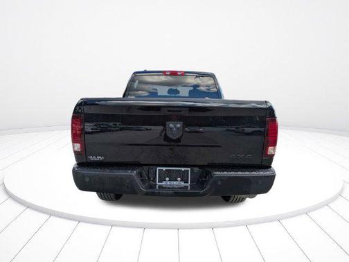 Diamond Black Crystal Pearlcoat 2024 RAM 1500 Classic Warlock Crew Cab 4x4 5'7' Box