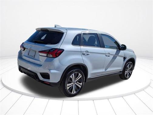 2025 Mitsubishi Outlander Sport SE