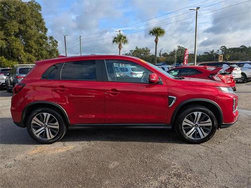 2024 Mitsubishi Outlander Sport SE