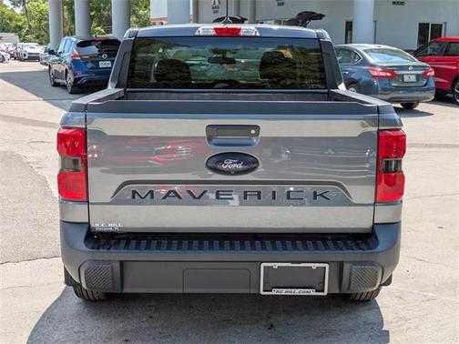 2022 Ford Maverick XL