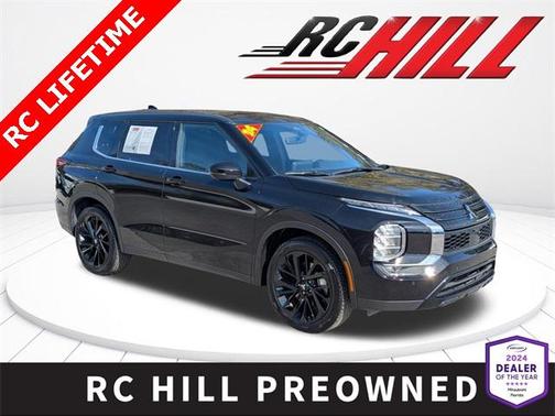 2024 Mitsubishi Outlander SE Black Edition w/Pano Roof S-AWC