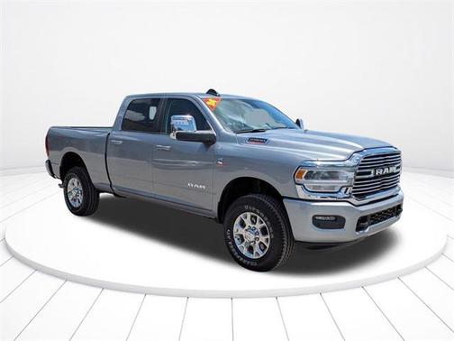 2024 RAM 2500 Laramie Crew Cab 4x4 6'4' Box