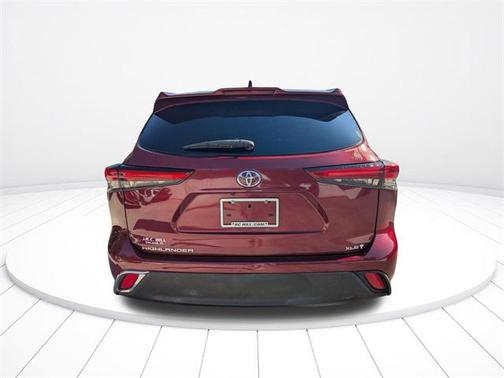2020 Toyota Highlander XLE