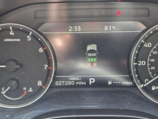 Alloy Silver Metallic 2025 Mitsubishi Outlander SE 2.5 2WD