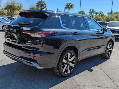 2025 Mitsubishi Outlander SE 2.5 2WD