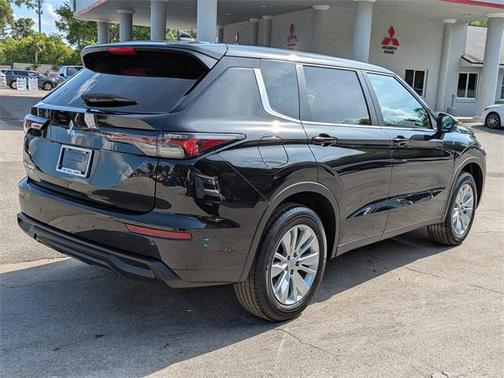 2025 Mitsubishi Outlander ES 2.5 2WD