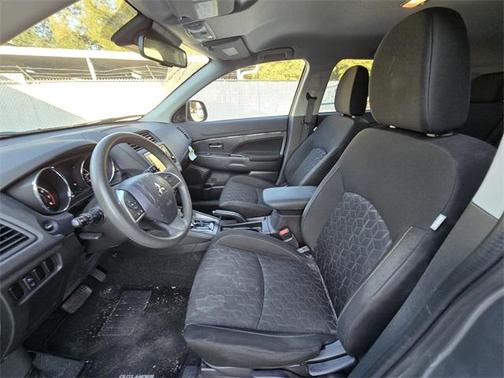 2023 Mitsubishi Outlander Sport 2.0 ES