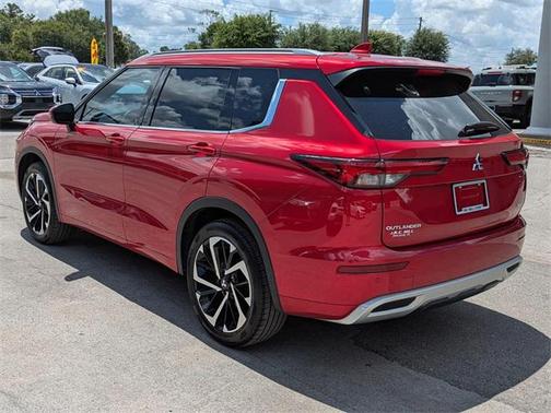 2022 Mitsubishi Outlander SEL 2.5 2WD
