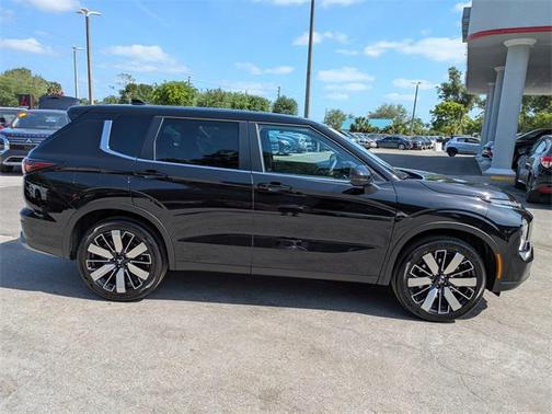 2025 Mitsubishi Outlander SE 2.5 2WD