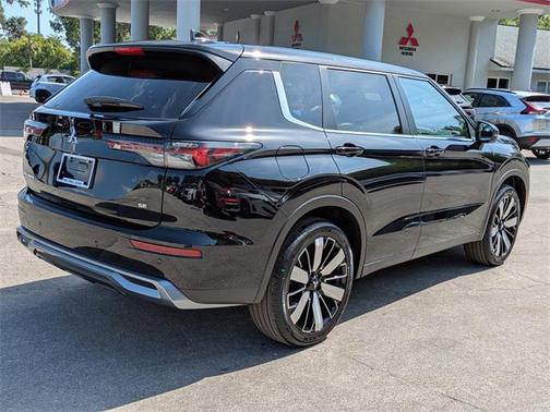 2025 Mitsubishi Outlander SE 2.5 2WD