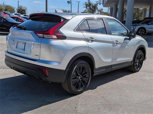 2025 Mitsubishi Eclipse Cross LE