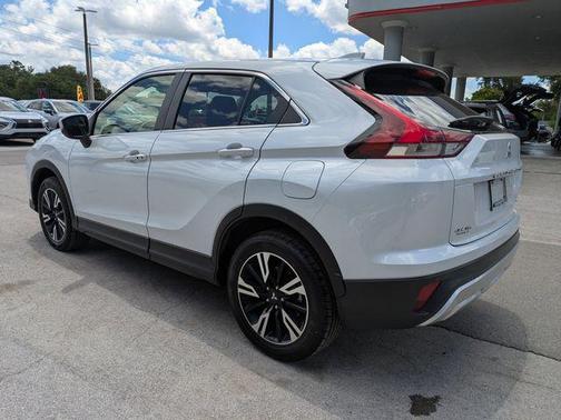 White Diamond 2024 Mitsubishi Eclipse Cross SE