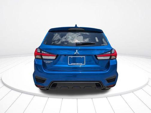 Octane Blue Metallic 2026 Mitsubishi Outlander Sport 2.0 ES
