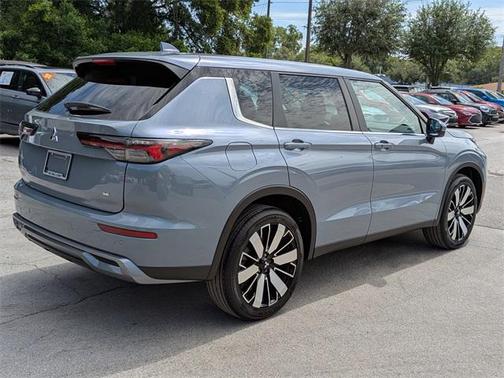 2025 Mitsubishi Outlander SE 2.5 2WD