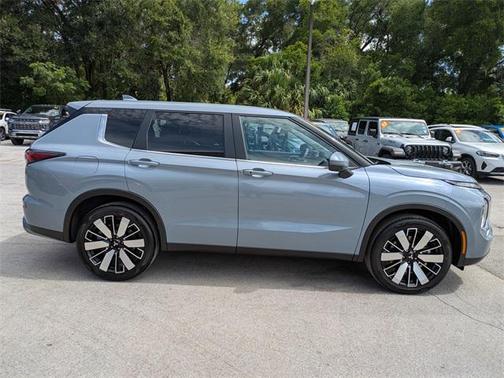 2025 Mitsubishi Outlander SE 2.5 2WD