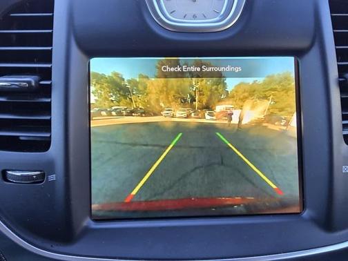 2021 Chrysler 300 Touring