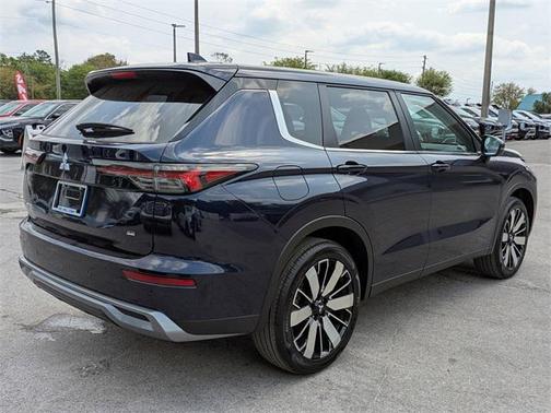 2025 Mitsubishi Outlander SE 2.5 2WD