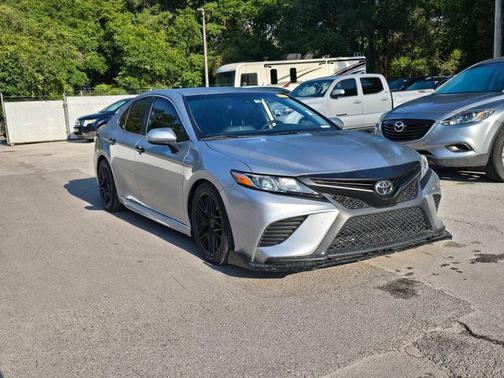 Celestial Silver Metallic 2020 Toyota Camry SE
