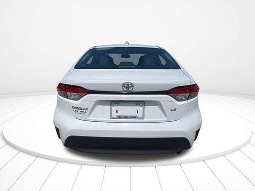 Ice 2023 Toyota Corolla LE