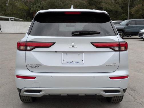 2025 Mitsubishi Outlander PHEV SE S-AWC