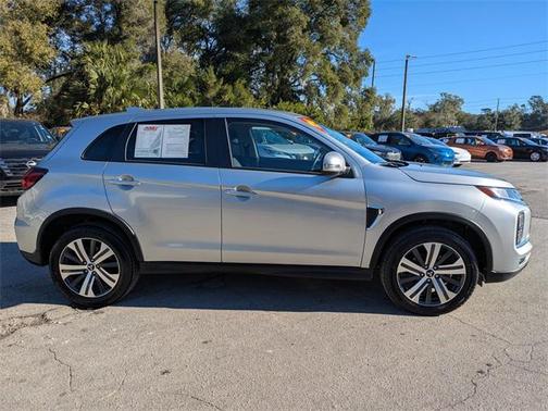 2024 Mitsubishi Outlander Sport SE