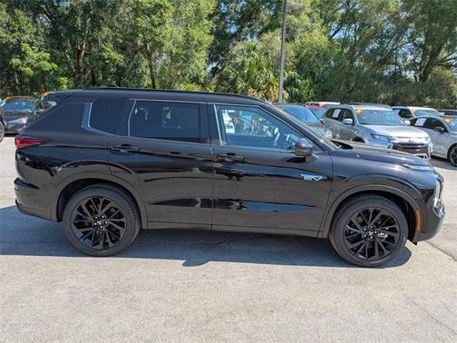 2025 Mitsubishi Outlander PHEV SEL