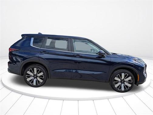 2025 Mitsubishi Outlander SE 2.5 2WD