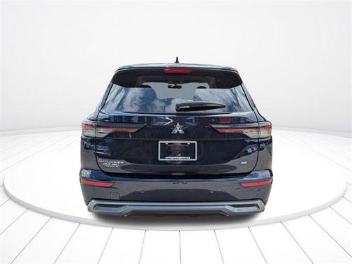 2025 Mitsubishi Outlander SE 2.5 2WD