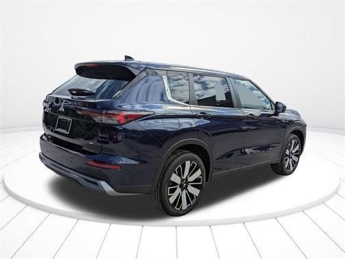 2025 Mitsubishi Outlander SE 2.5 2WD