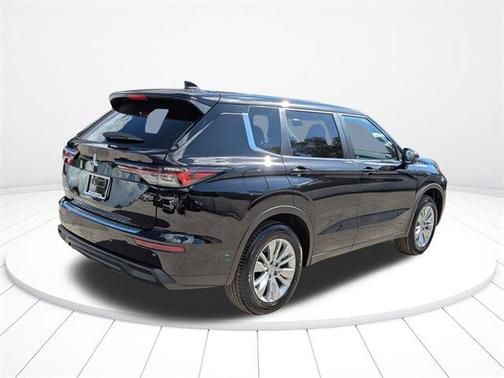 2025 Mitsubishi Outlander ES 2.5 2WD